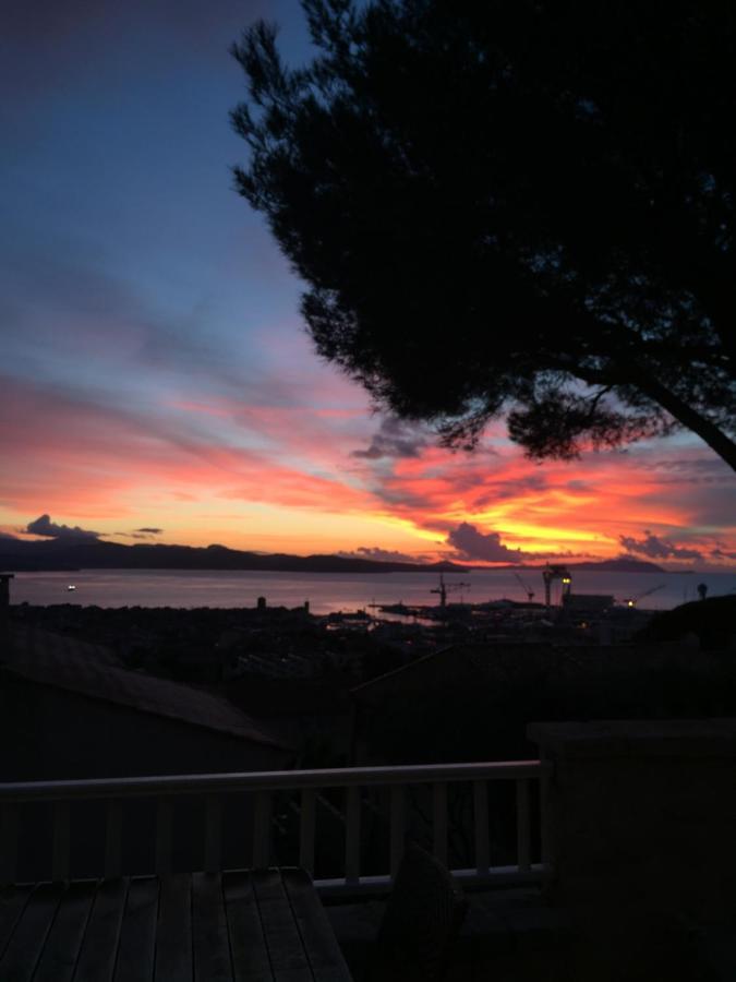Studio du Rocher climatisé centre historique près des plages La Ciotat Esterno foto